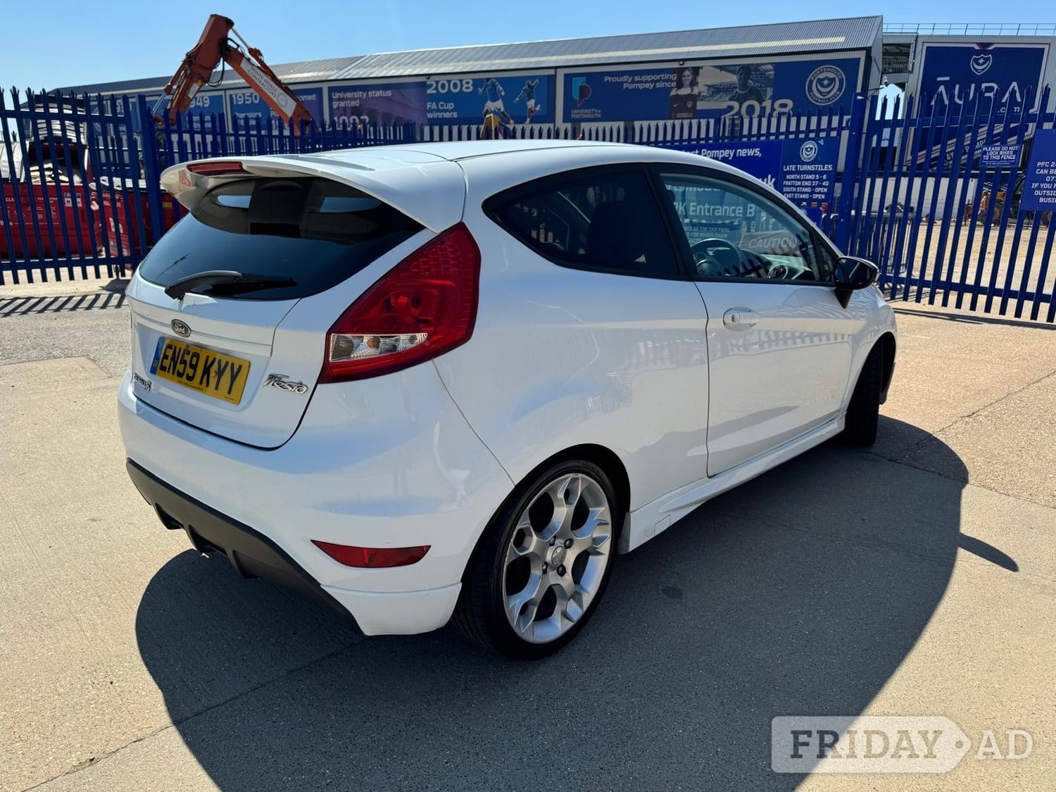 Ford Fiesta 2010 - Cars