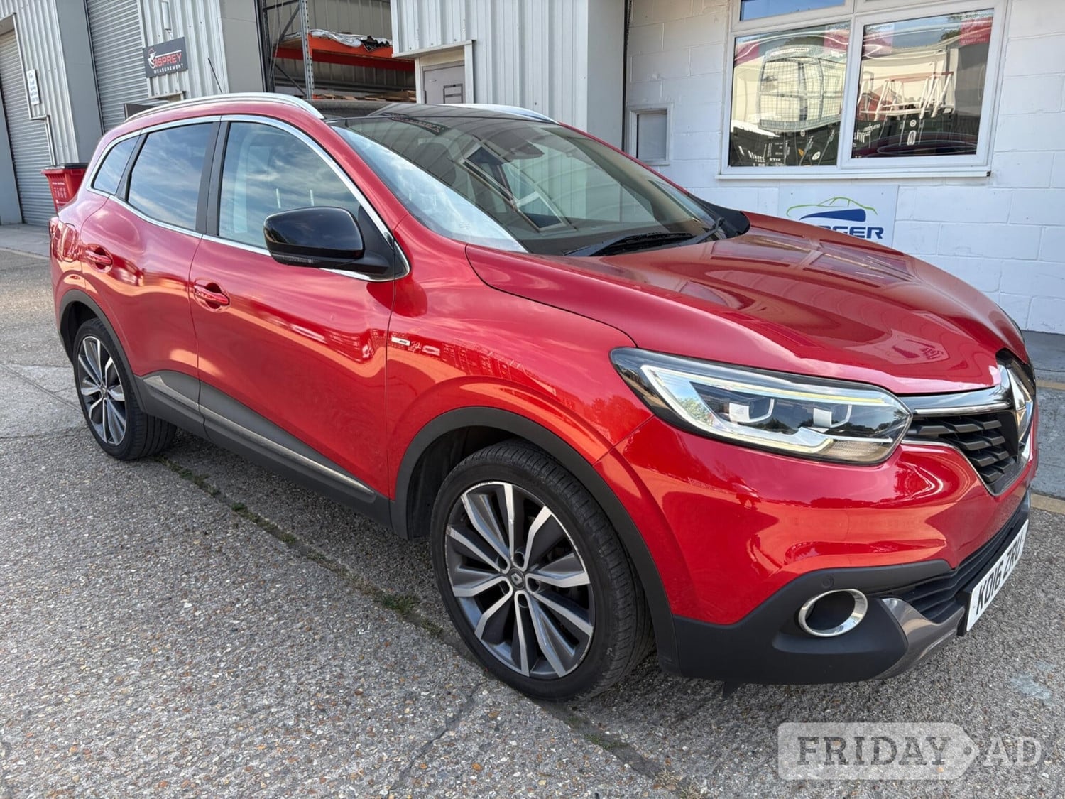 2016 Renault Kadjar 1.2 TCe Signature Nav Euro 6 (s/s) 5dr - Cars