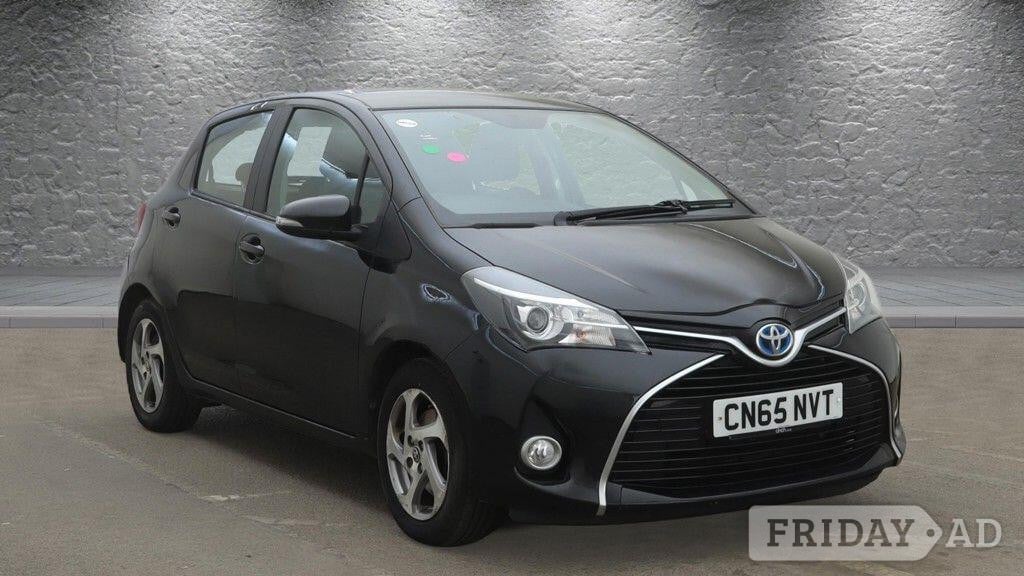 Toyota Yaris 2015 in Birmingham