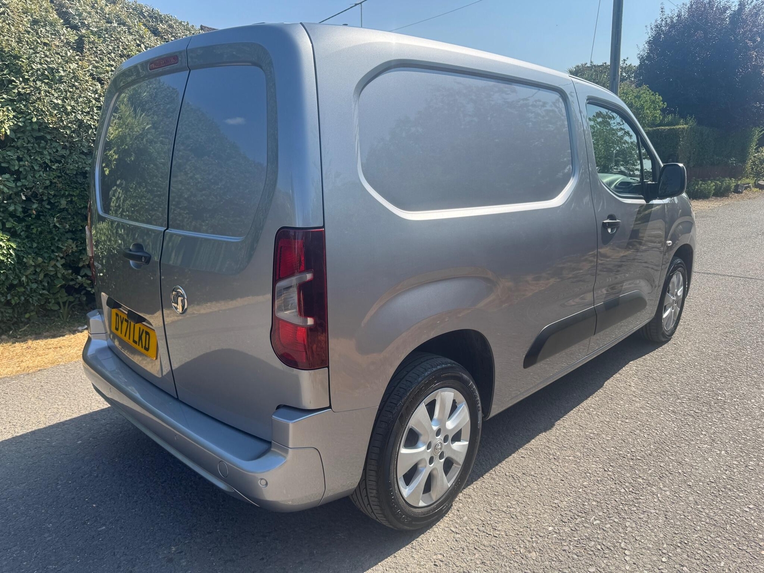 Vauxhall Combo 2021 - Vans & Commercial Vehicles in High Wycombe