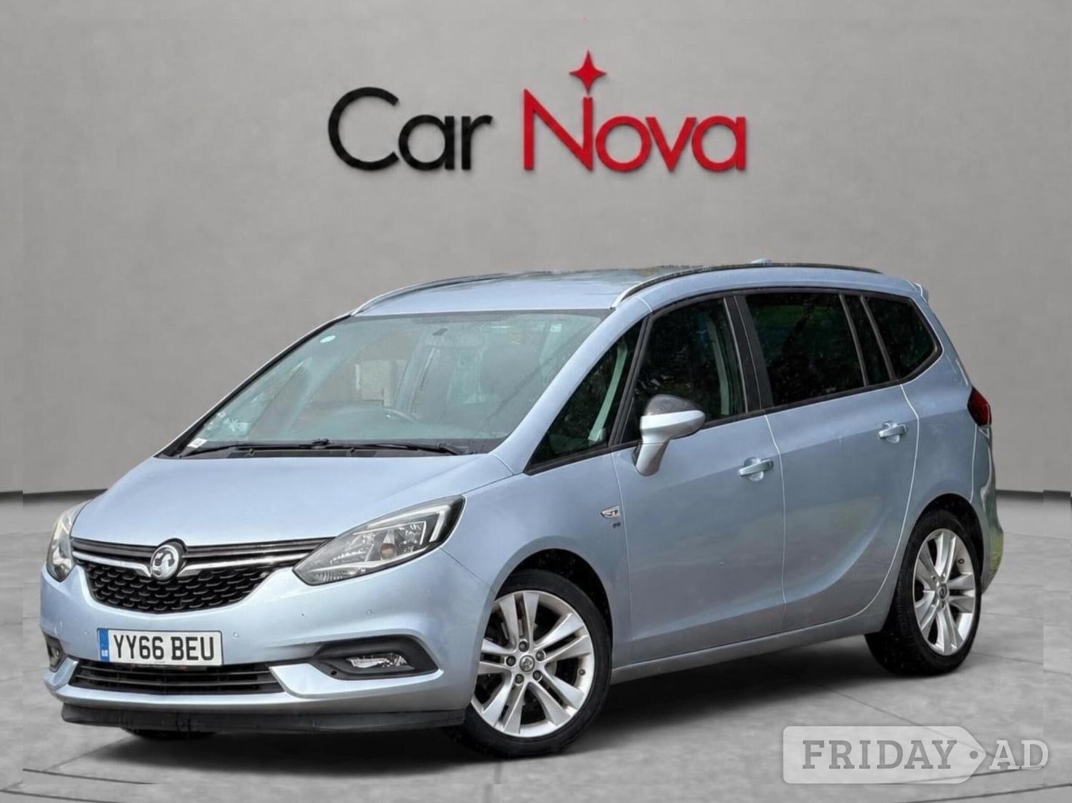 Vauxhall Zafira Tourer 2016 - Cars in Staines