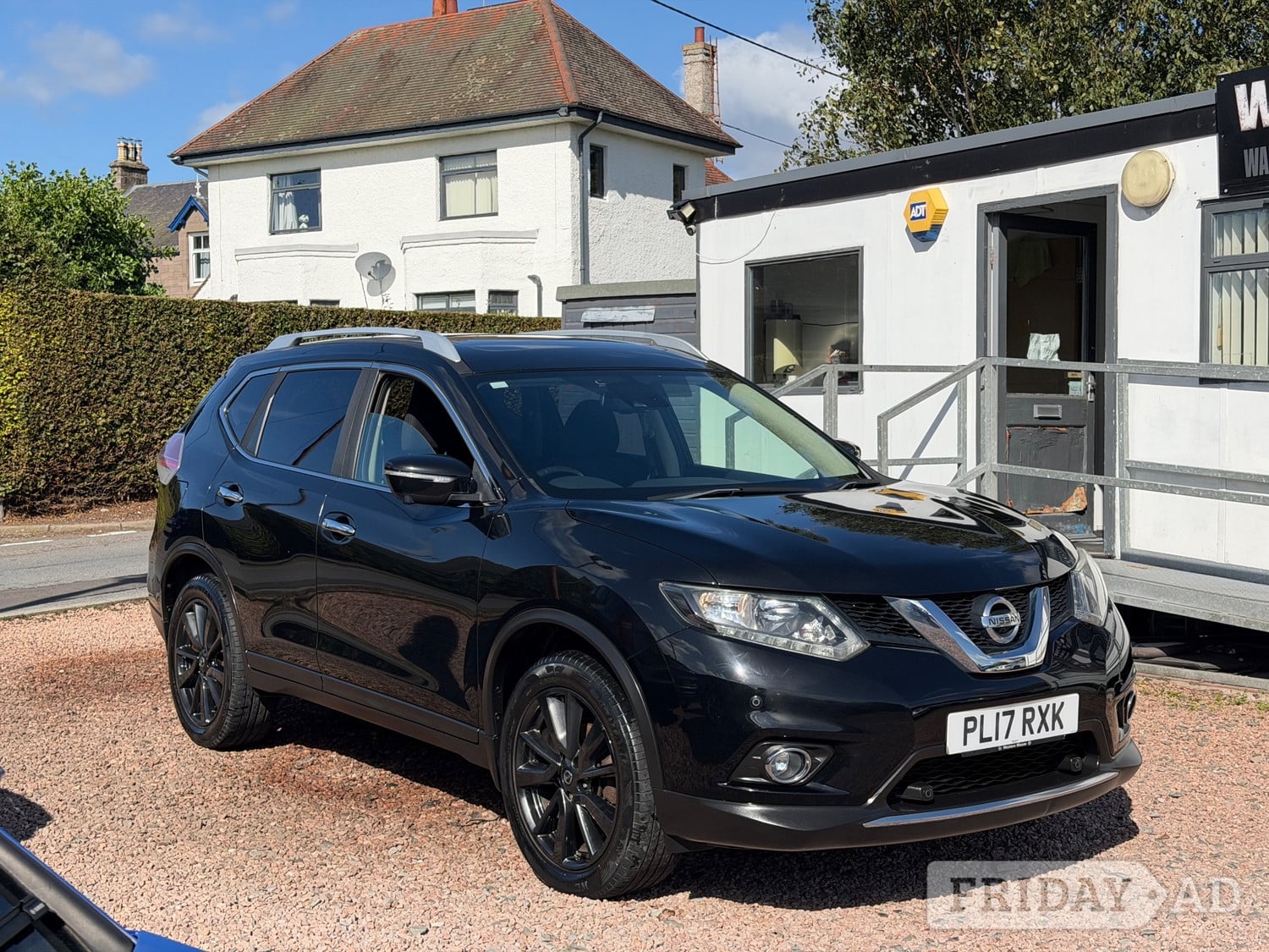 [ berth ]Nissan X-Trail