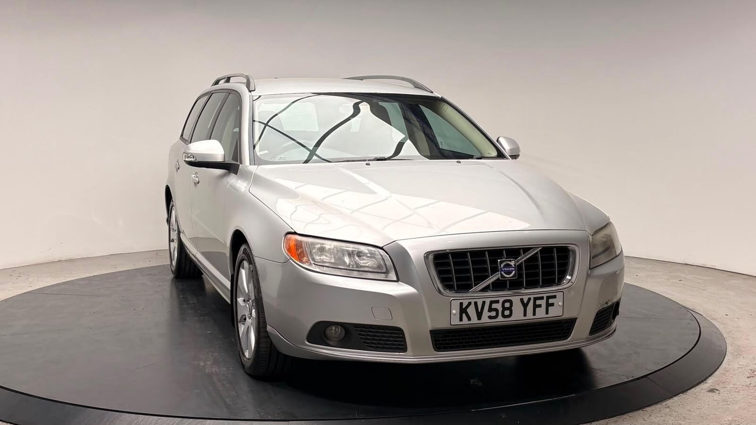 Volvo V70 Cullompton