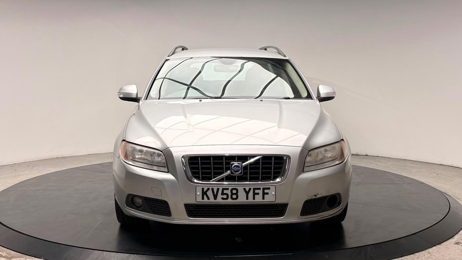 [ berth ]Volvo V70