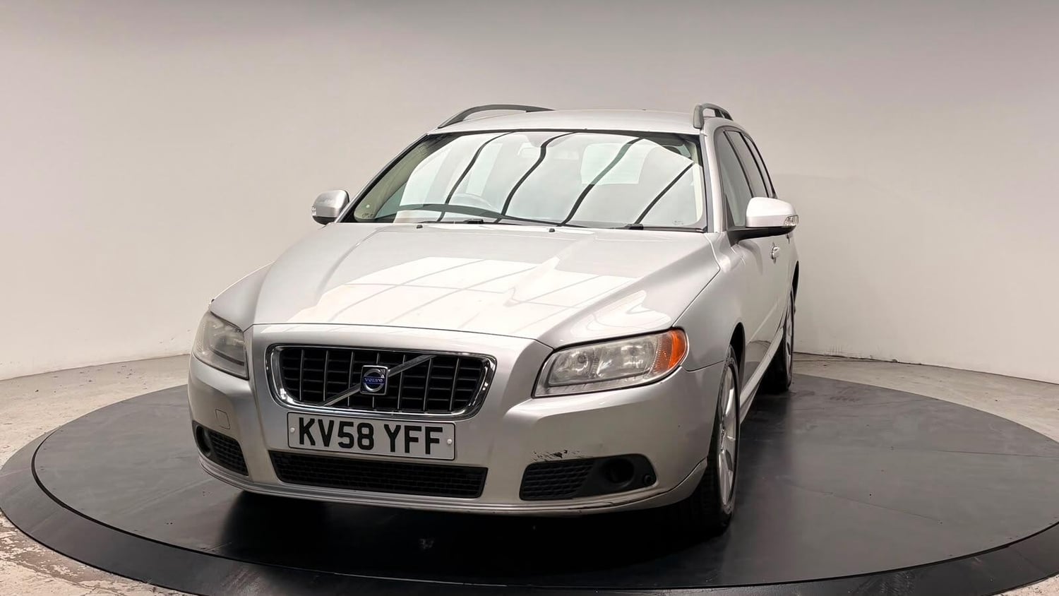 Volvo V70 2008 - Cars in Cullompton