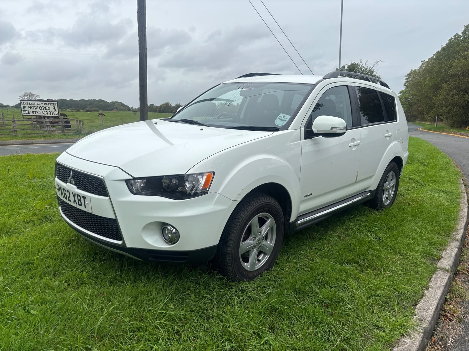 Mitsubishi Outlander 2012 - Cars