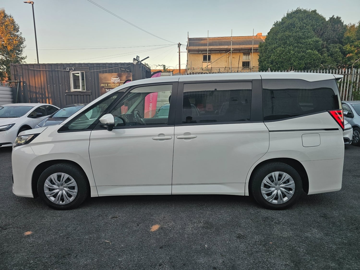 [ berth ]Toyota Noah