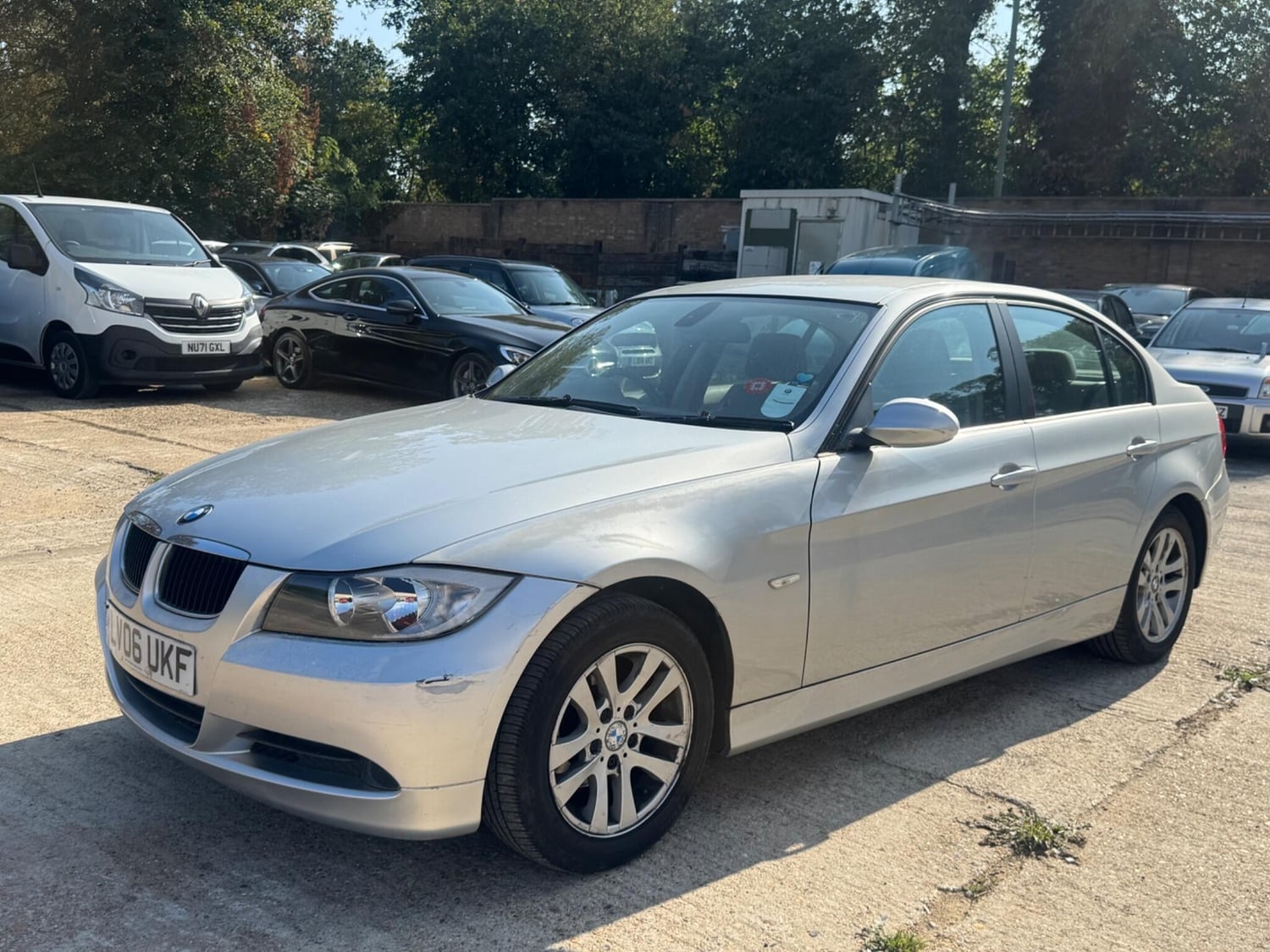 [ berth ]BMW 3 Series
