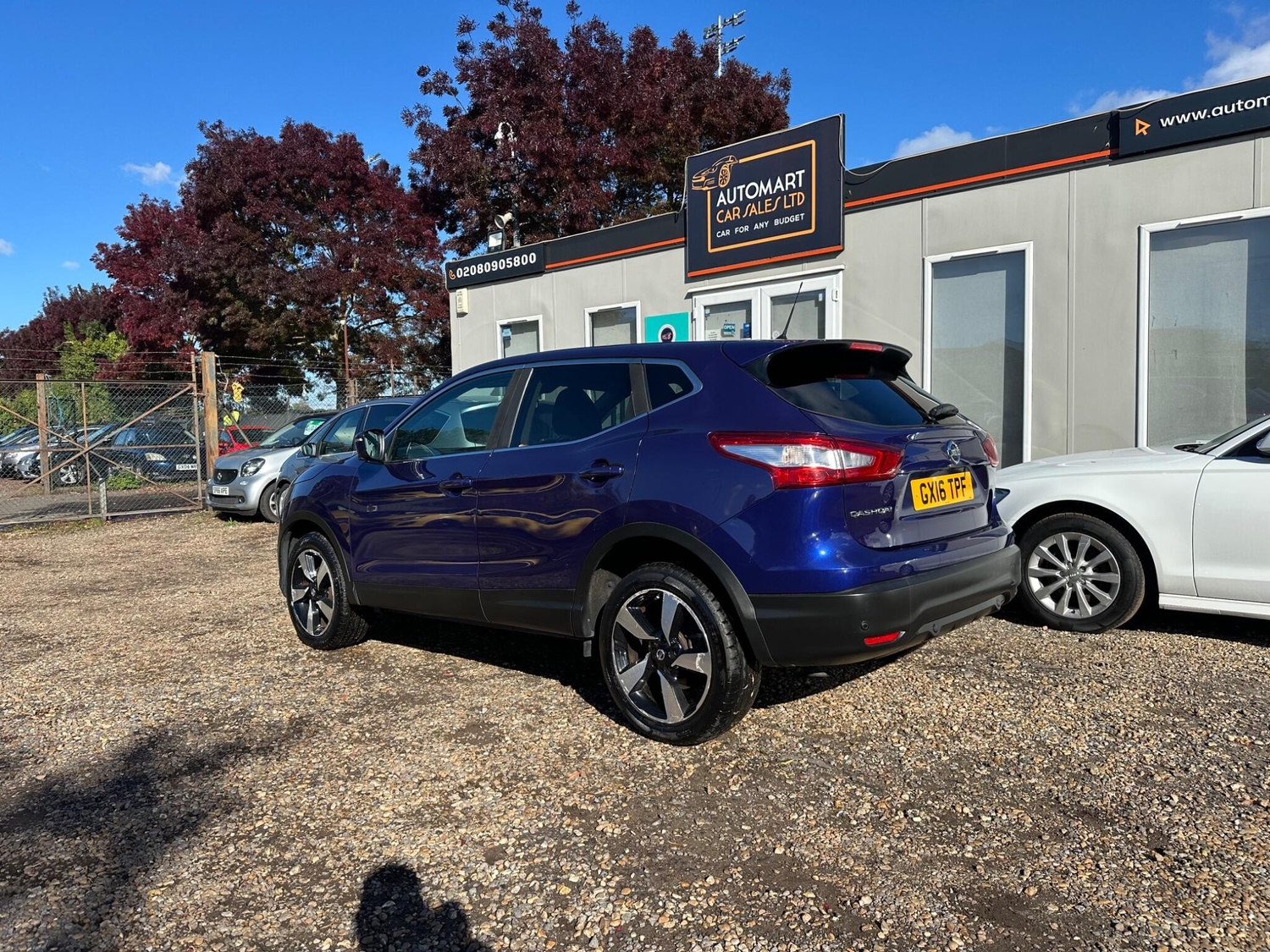 Nissan Qashqai 2016 - Cars in Sunbury-On-Thames