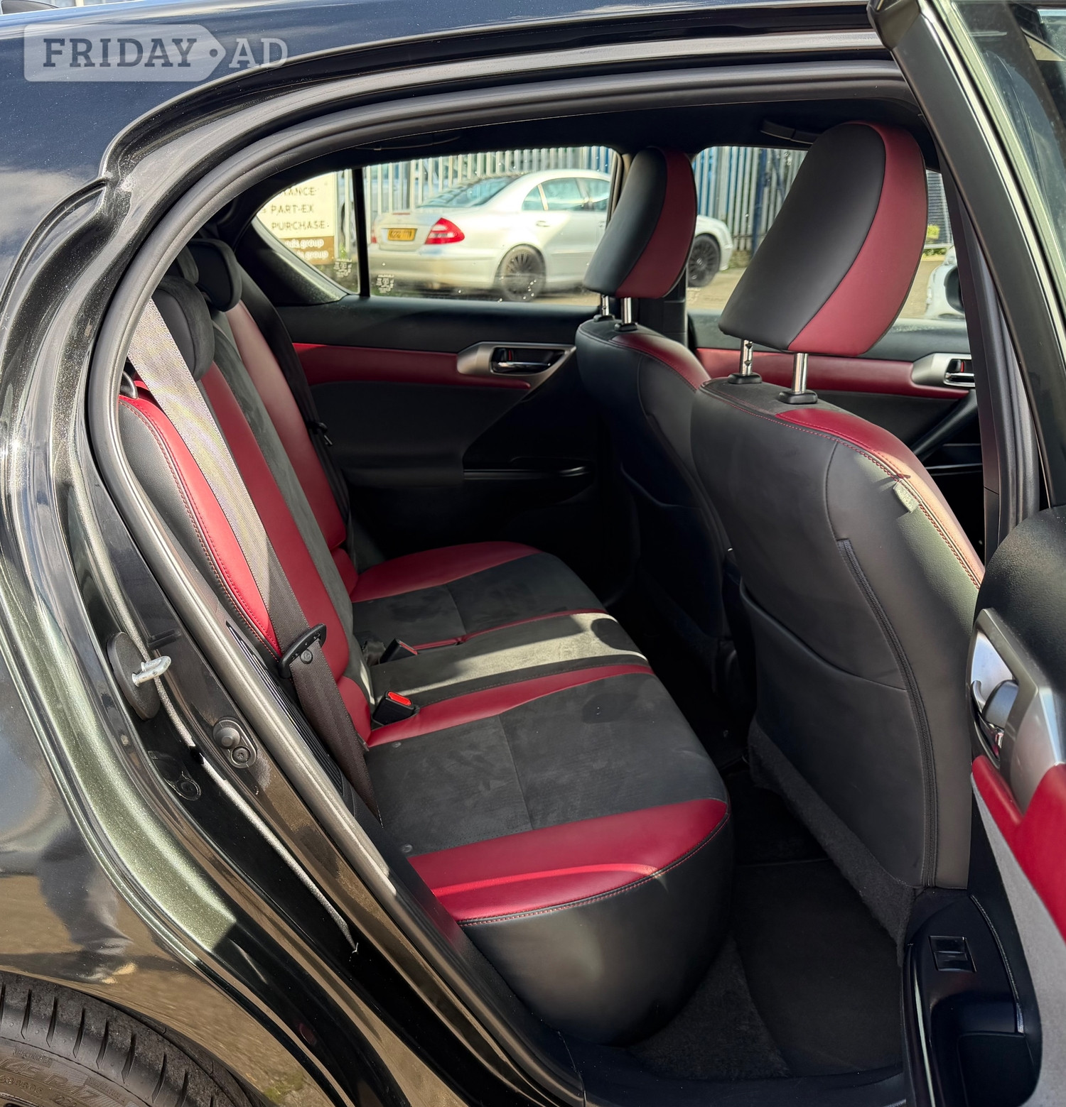 [ berth ]Lexus CT