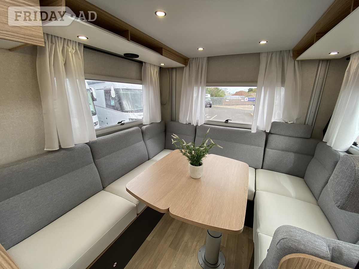 Pilote Pacific P720U Evidence 2026 for sale - Motorhomes & Caravans