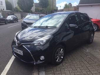 Toyota Yaris 2015