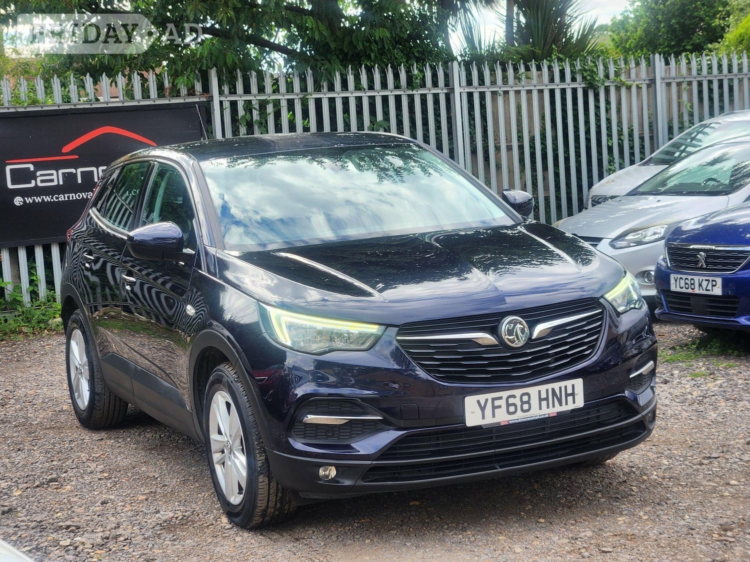 [ berth ]Vauxhall Grandland X