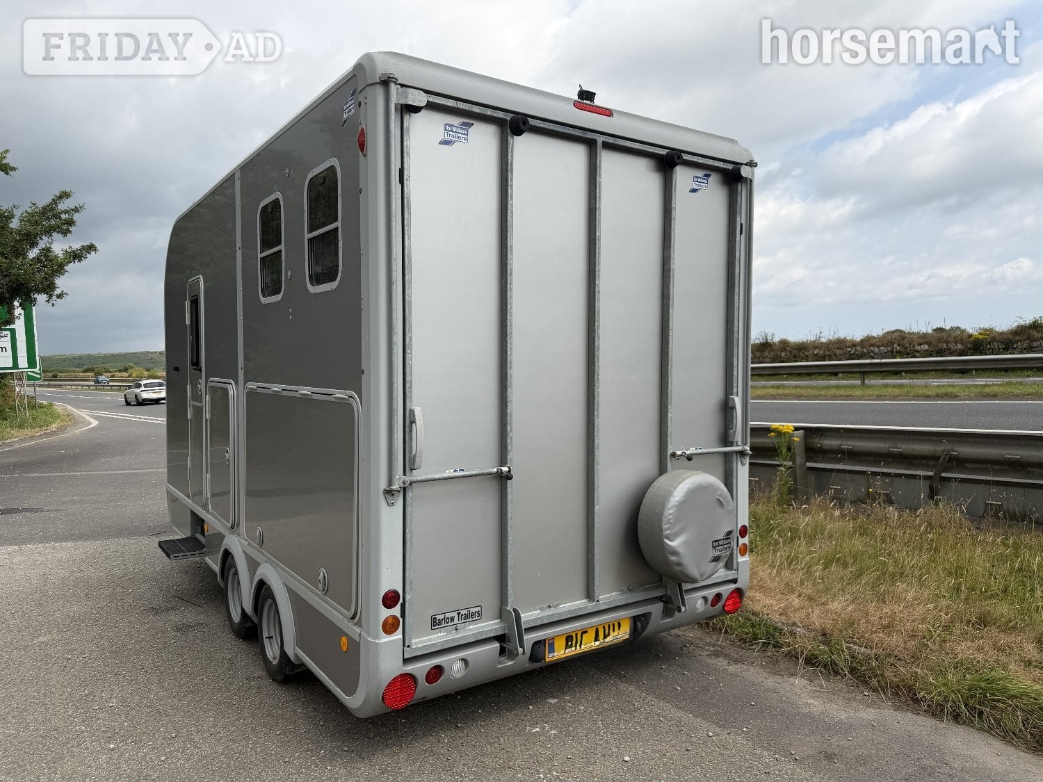 [ berth ]Ifor Williams Eventa M