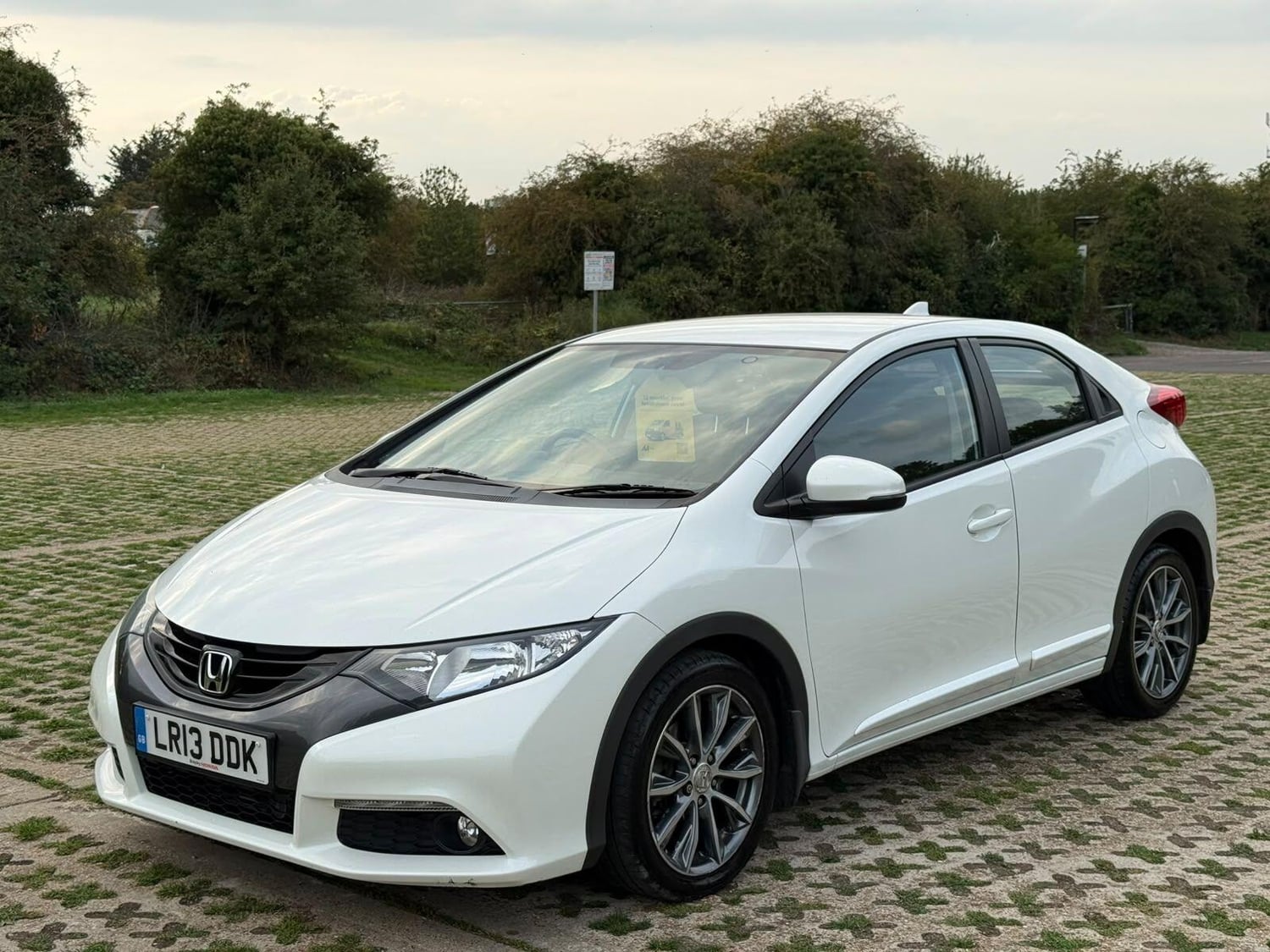 Honda Civic 2013 - Cars in Swanley