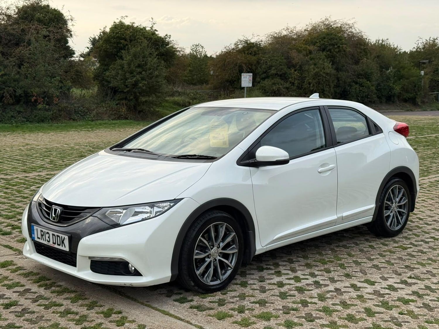 Honda Civic 2013 - Cars