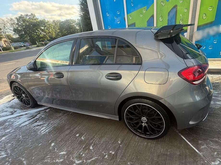 [ berth ]Mercedes-Benz A Class