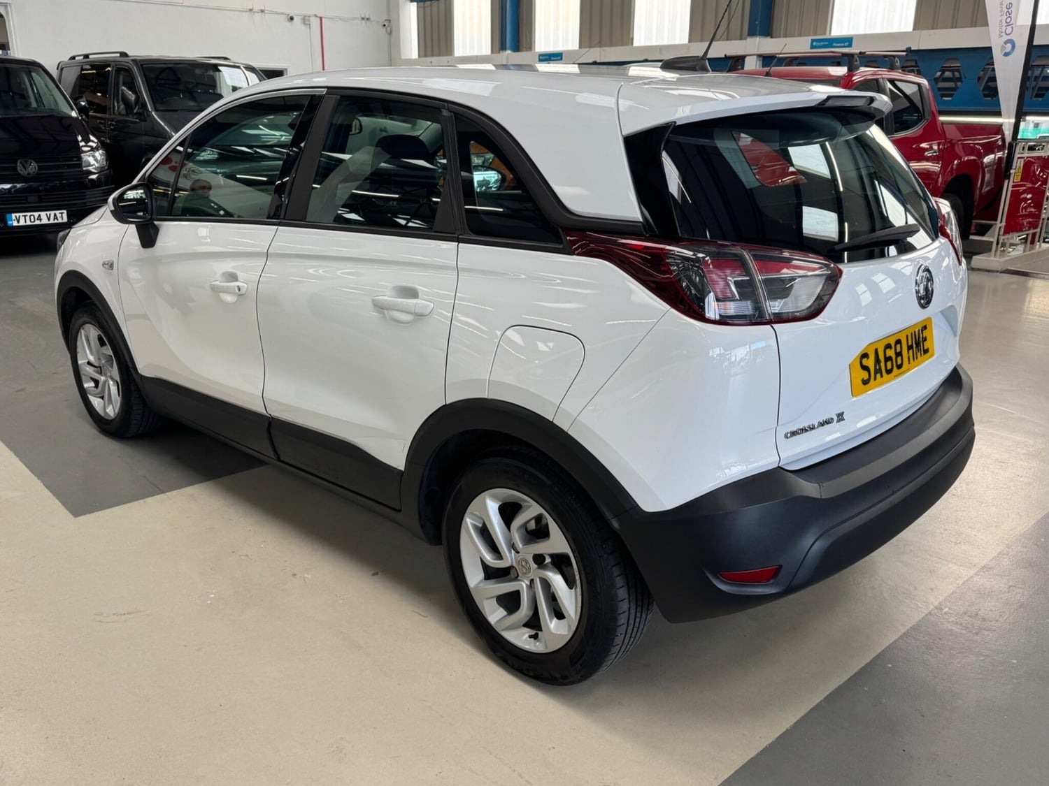 [ berth ]Vauxhall Crossland X