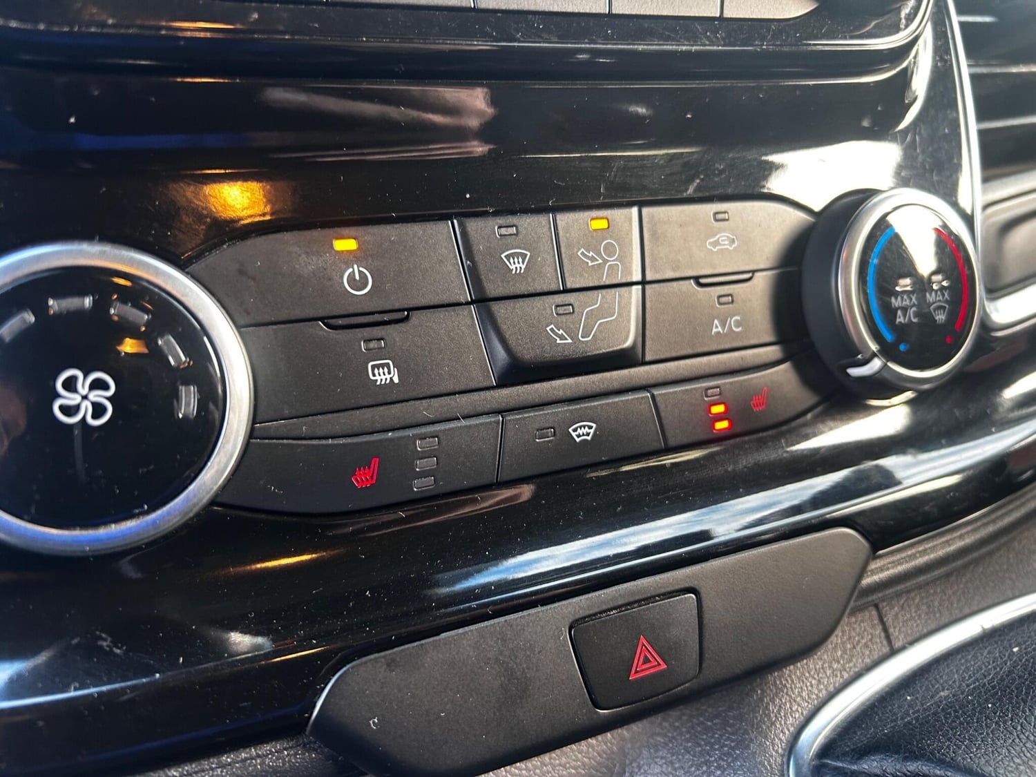 Ford Transit Custom 2019 - Vans & Commercial Vehicles
