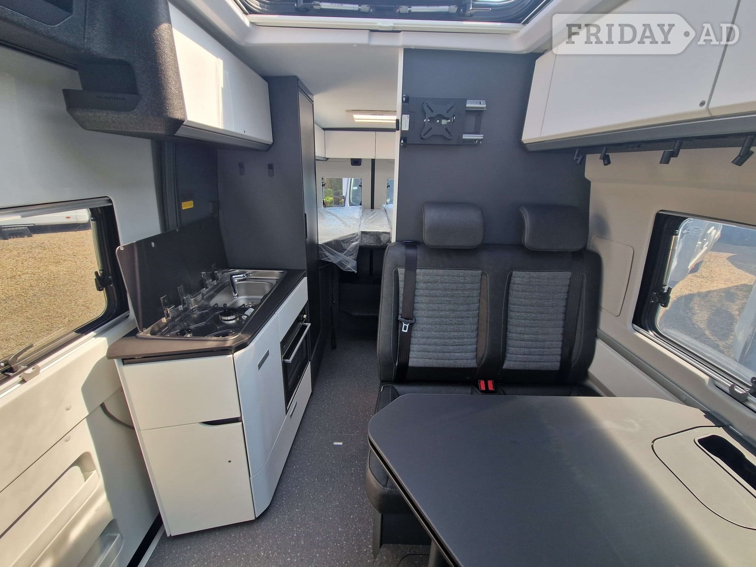 Adria Twin 640 SLB Highbridge