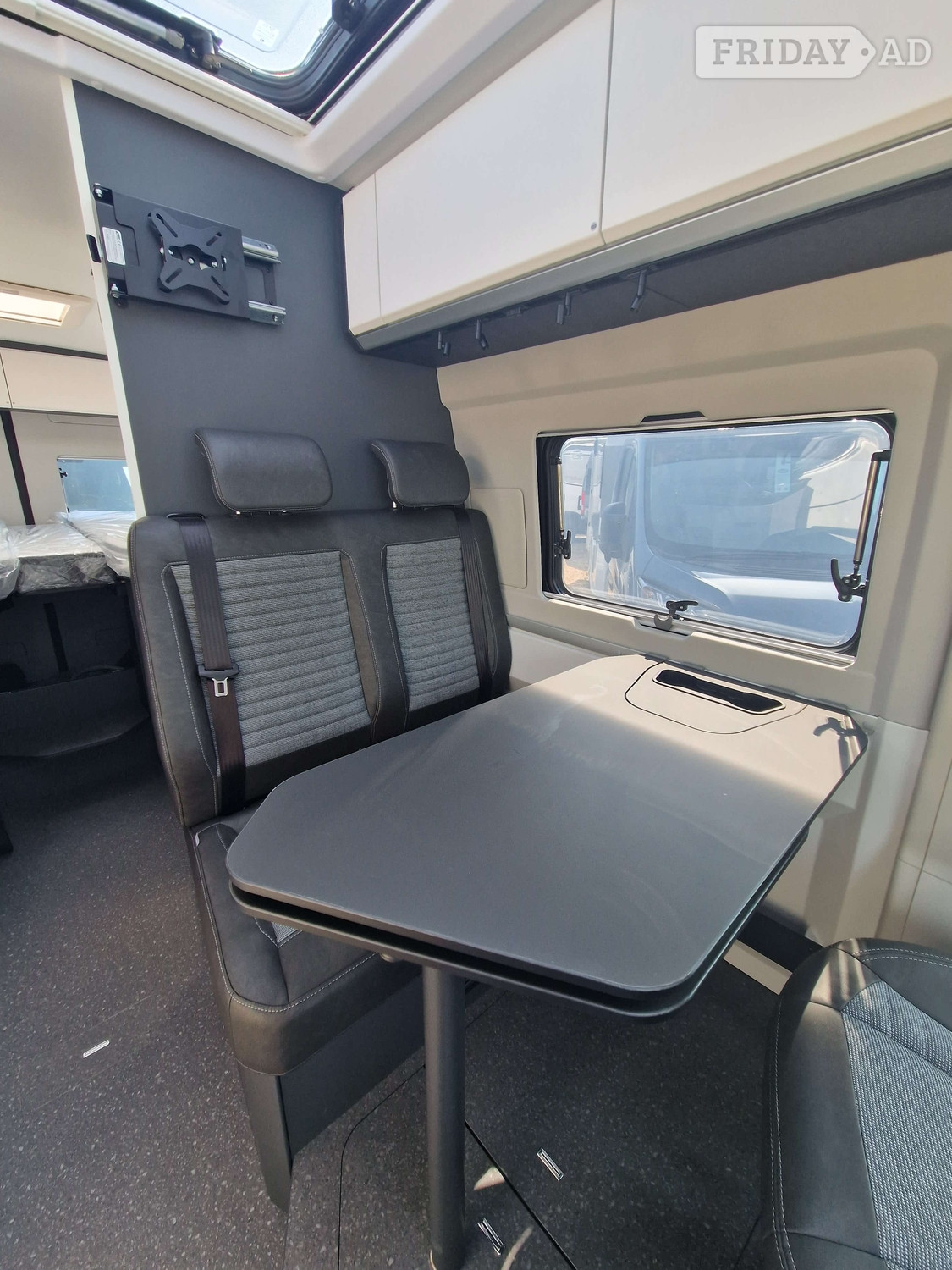 Adria Twin 640 SLB 2027 for sale - Motorhomes & Caravans