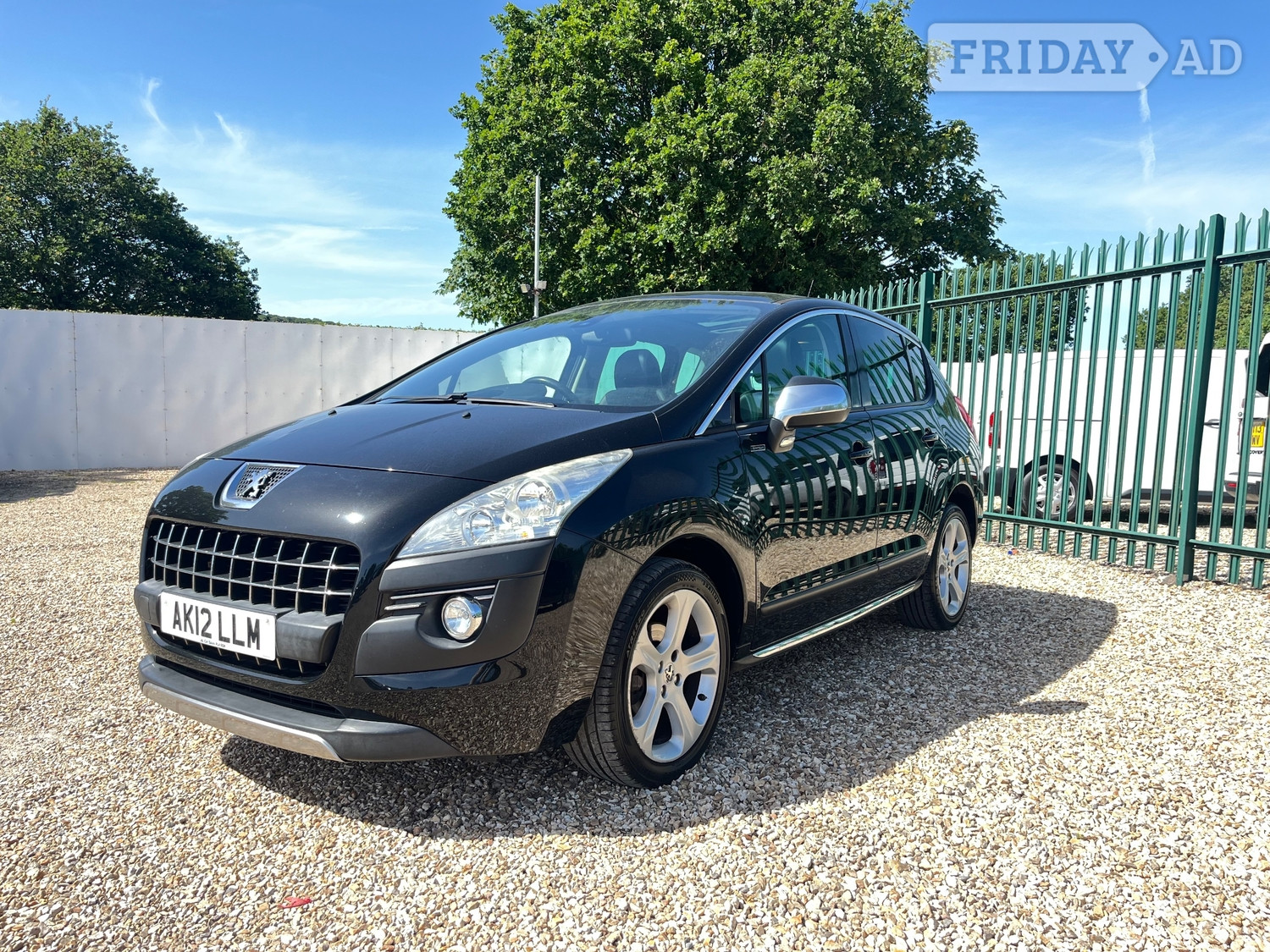 Peugeot 3008 2012 - Cars in Axminster