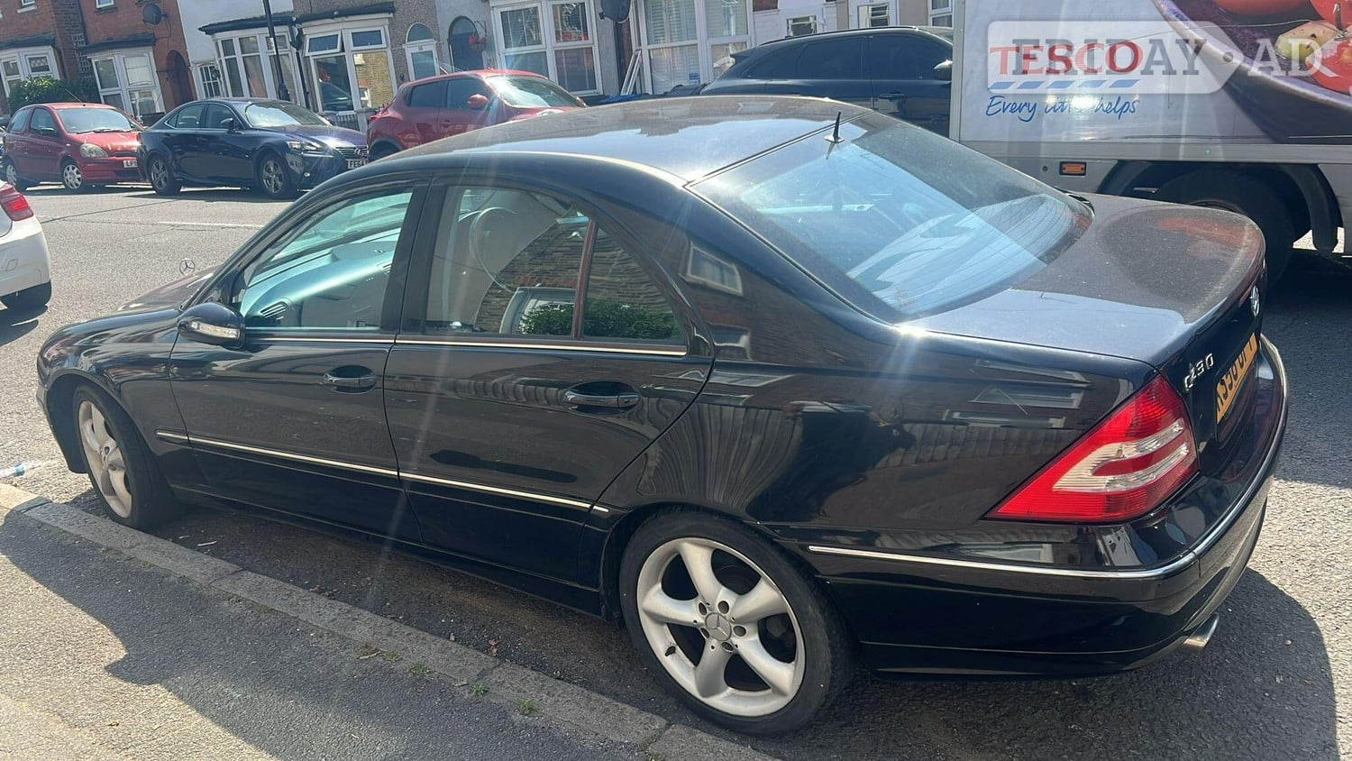 [ berth ]Mercedes-Benz C Class