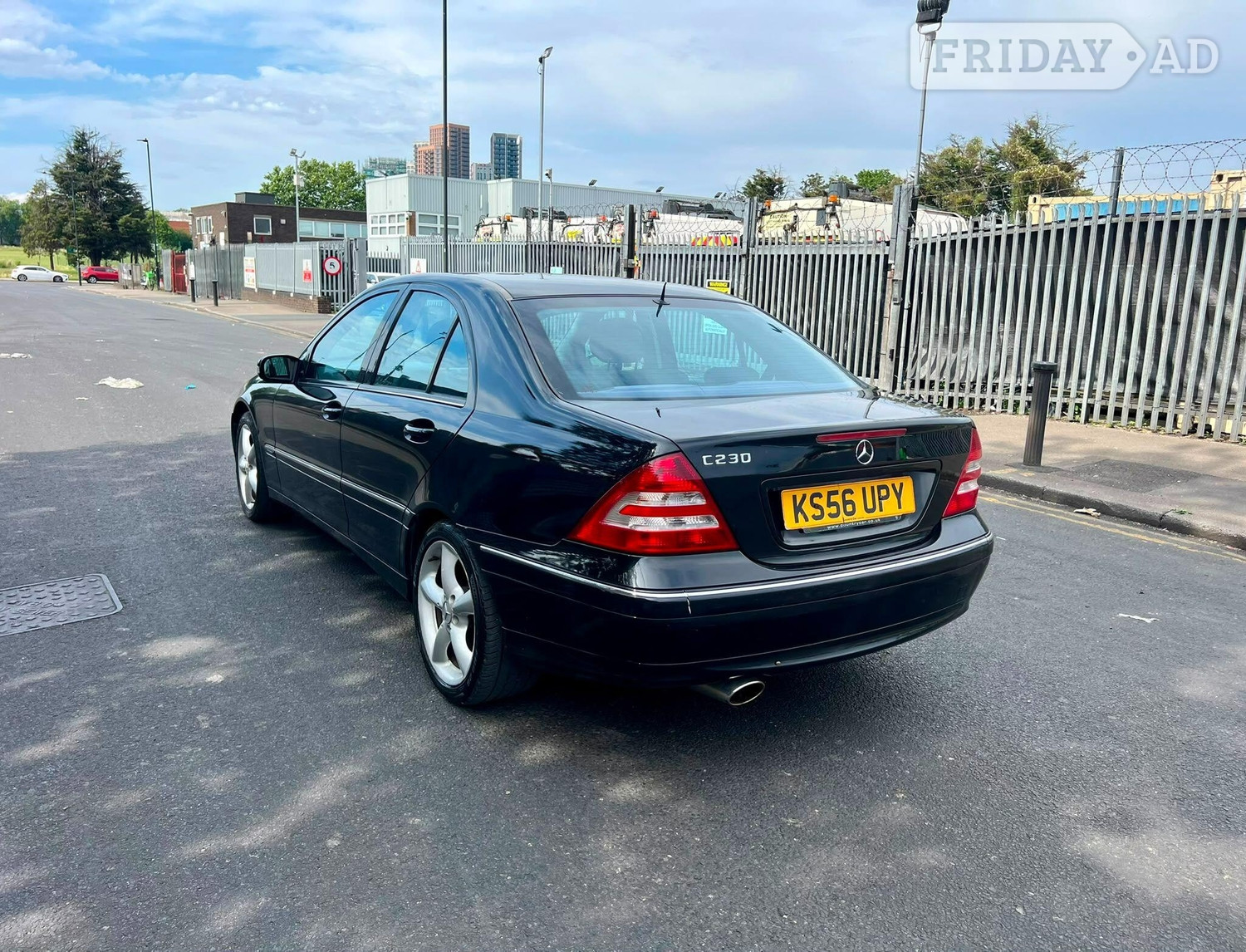 [ berth ]Mercedes-Benz C Class