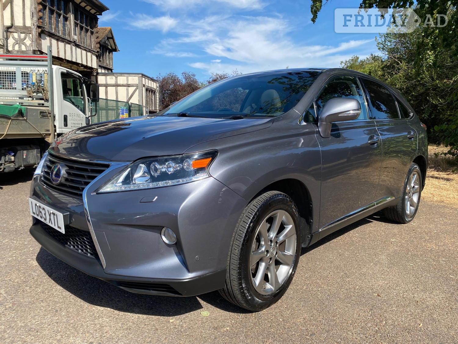 [ berth ]Lexus RX