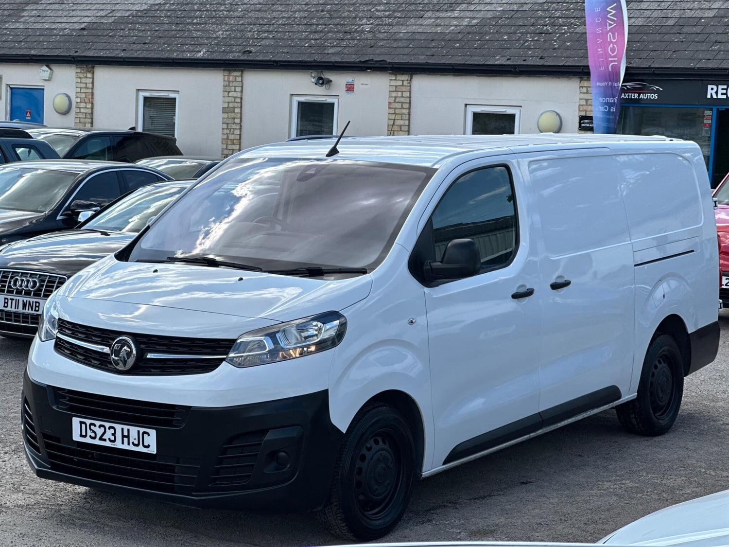 Vauxhall Vivaro 2023 - Vans & Commercial Vehicles