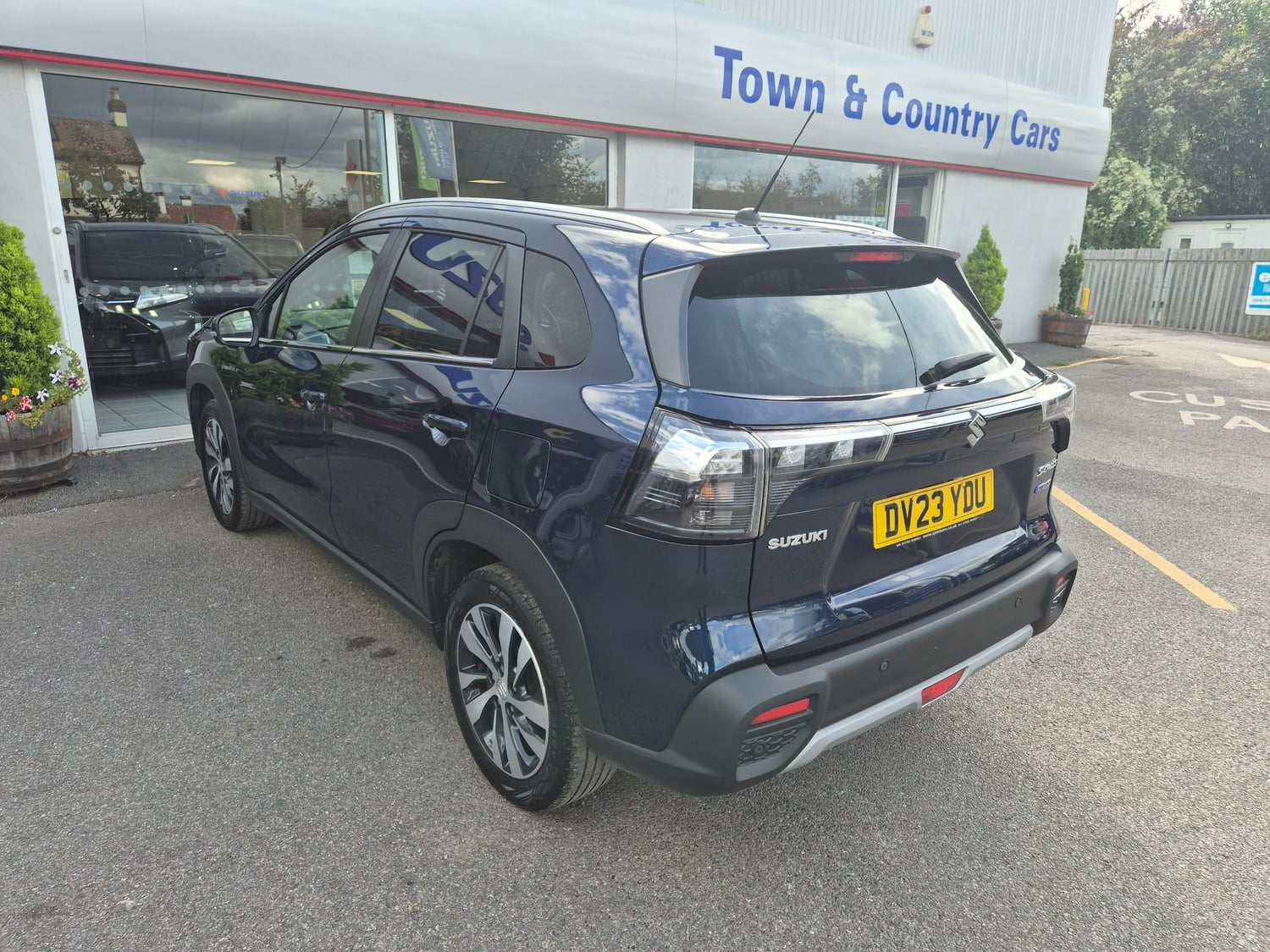 Suzuki SX4 2023 - Cars in Aldershot
