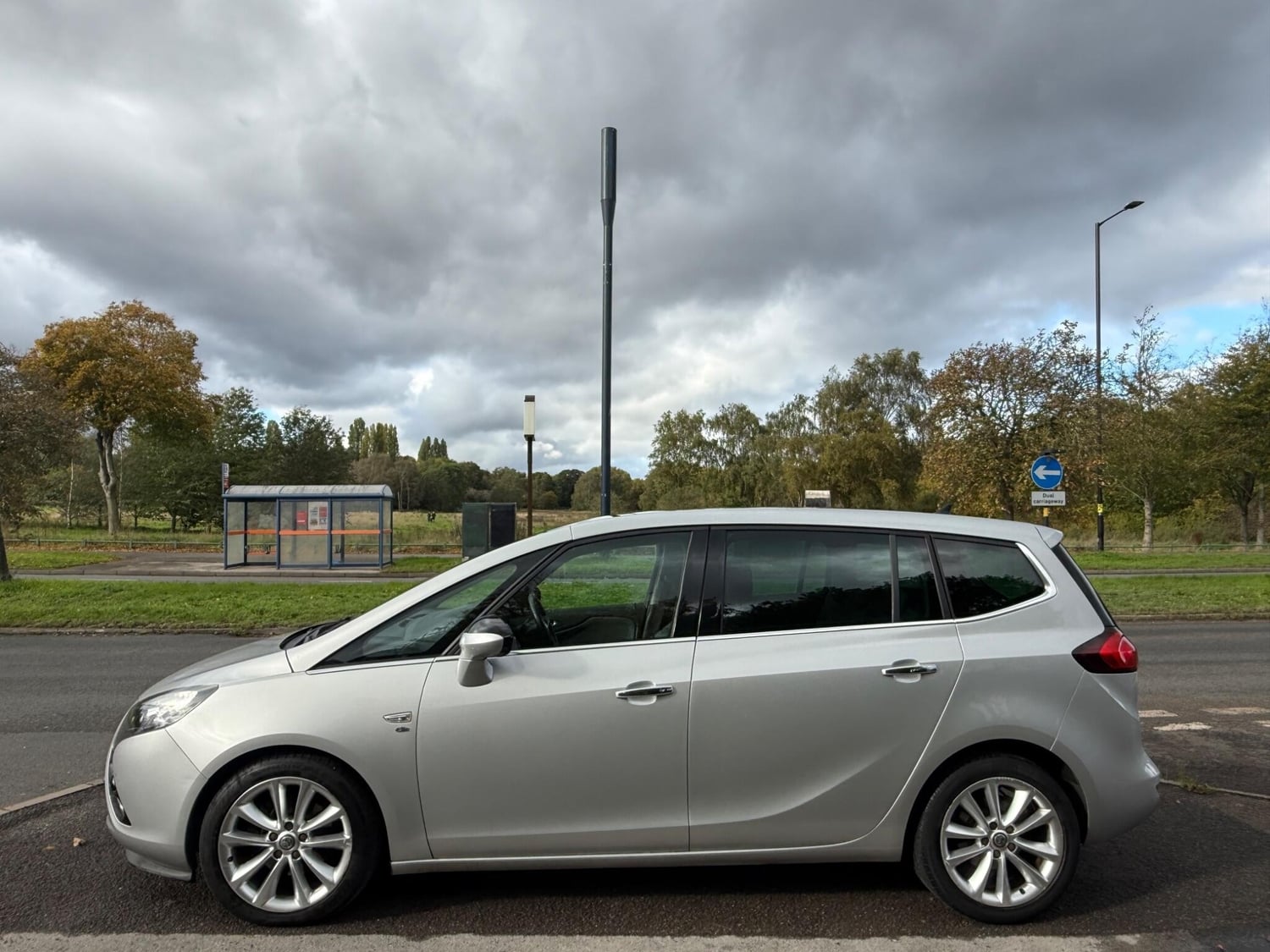 Vauxhall Zafira Tourer 2012 - Cars