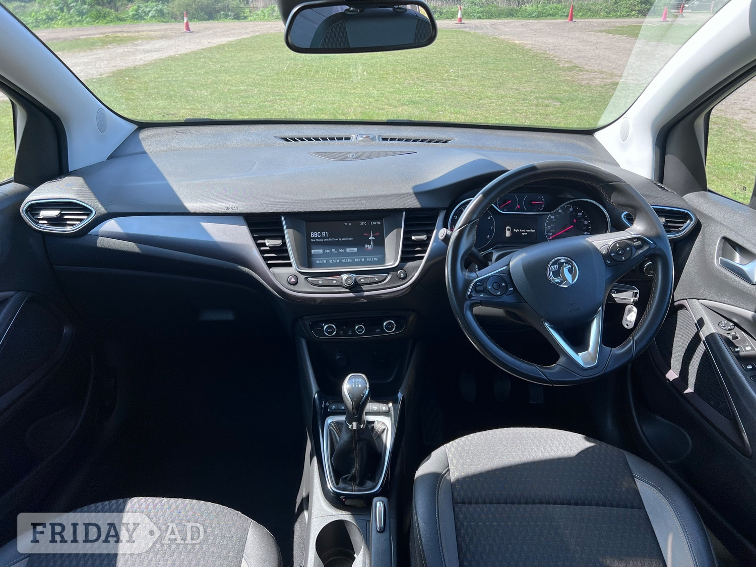 Vauxhall Crossland X 2018 - Cars