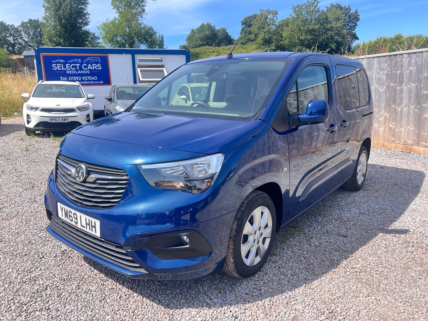 Vauxhall Combo Life 2019 - Cars in Exeter
