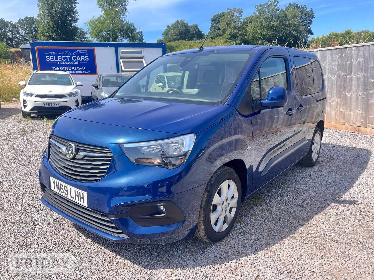 Vauxhall Combo Life 2019 - Cars in Exeter