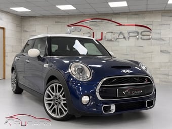 Mini Hatch 2014