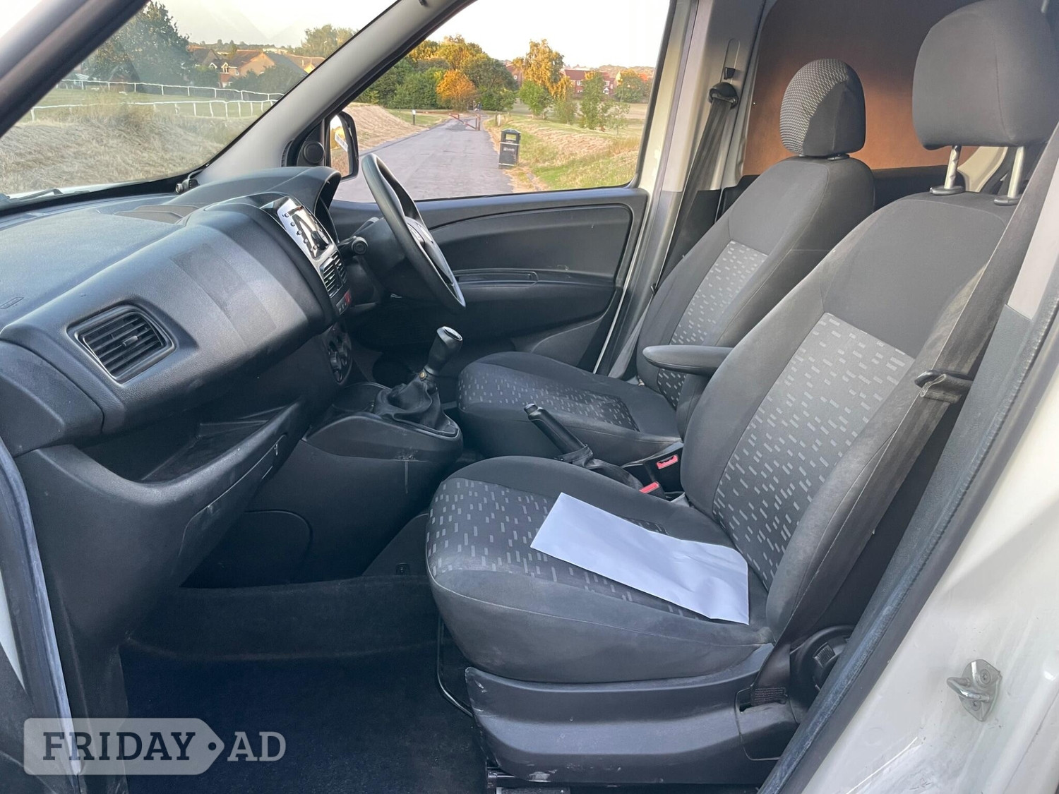 Vauxhall Combo 2019 - Vans & Commercial Vehicles