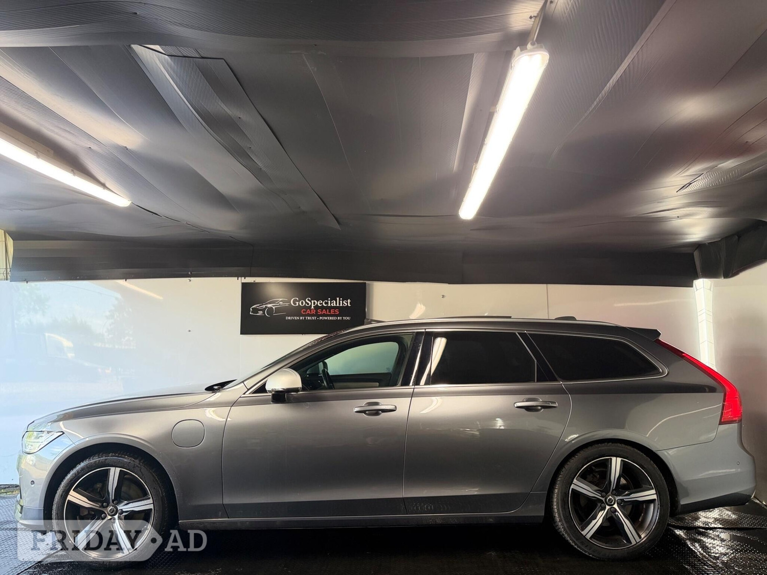 [ berth ]Volvo V90