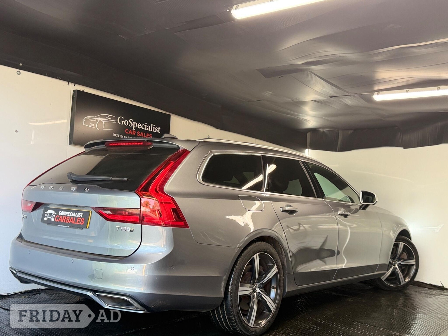 Volvo V90 2017 - Cars