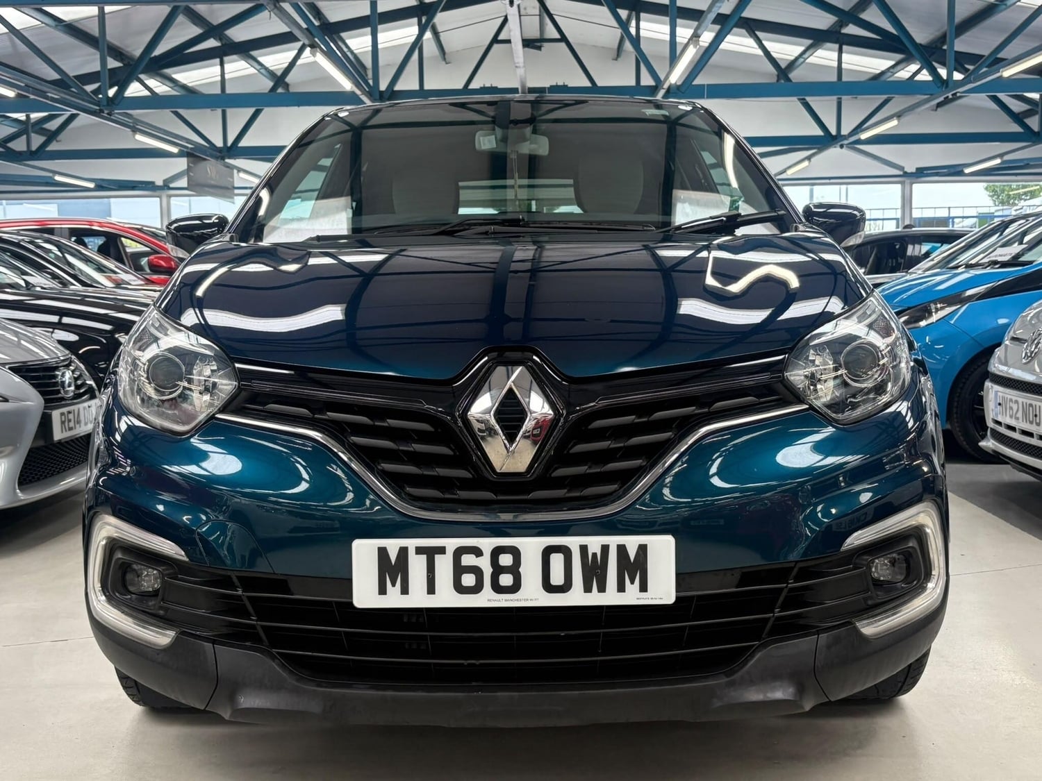 Renault Captur 2018 - Cars in Bolton