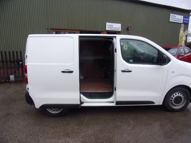Peugeot Expert 2020 - Vans & Commercial Vehicles in Rugeley