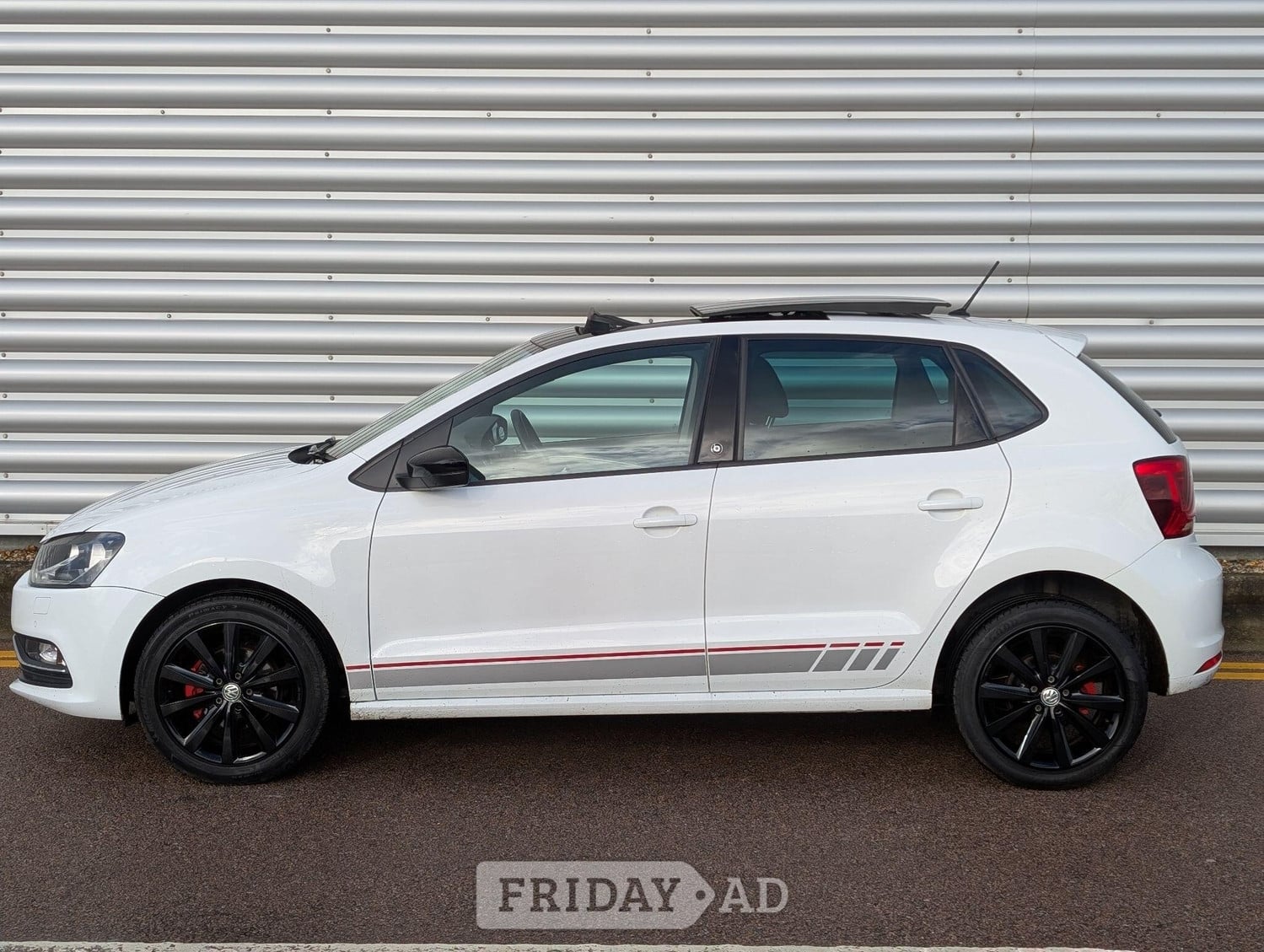 Volkswagen Polo 2017 - Cars in St. Albans