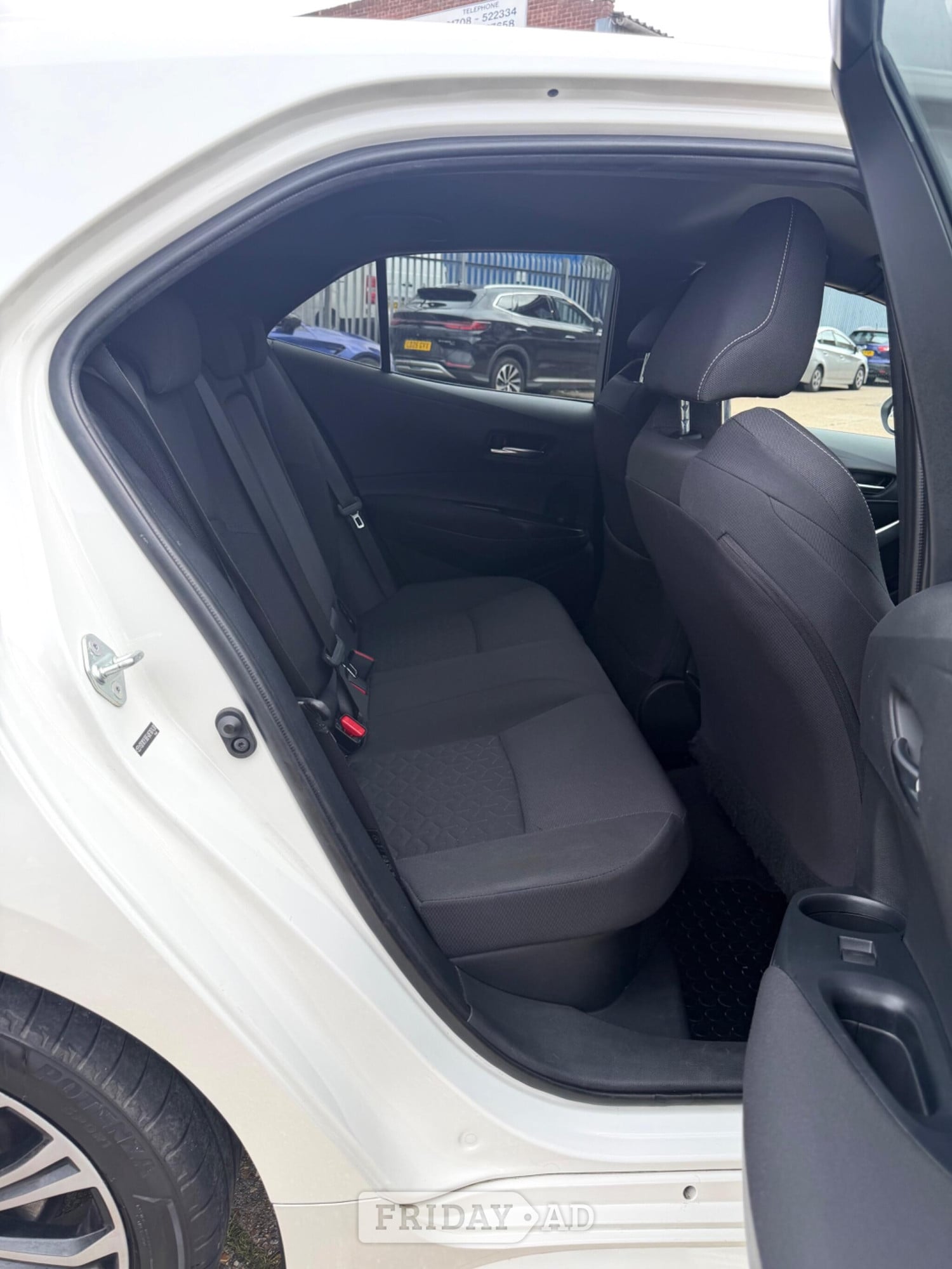 Toyota Corolla 2020 - Cars in Havering
