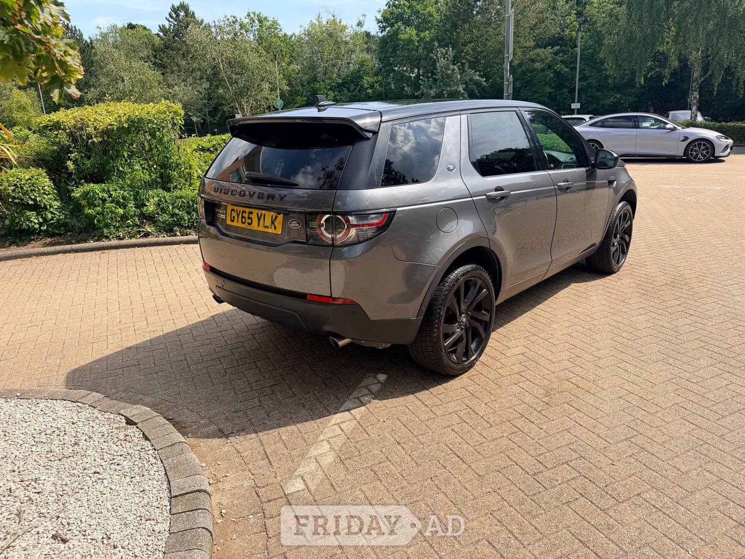 Land Rover Discovery Sport 2015 - Cars