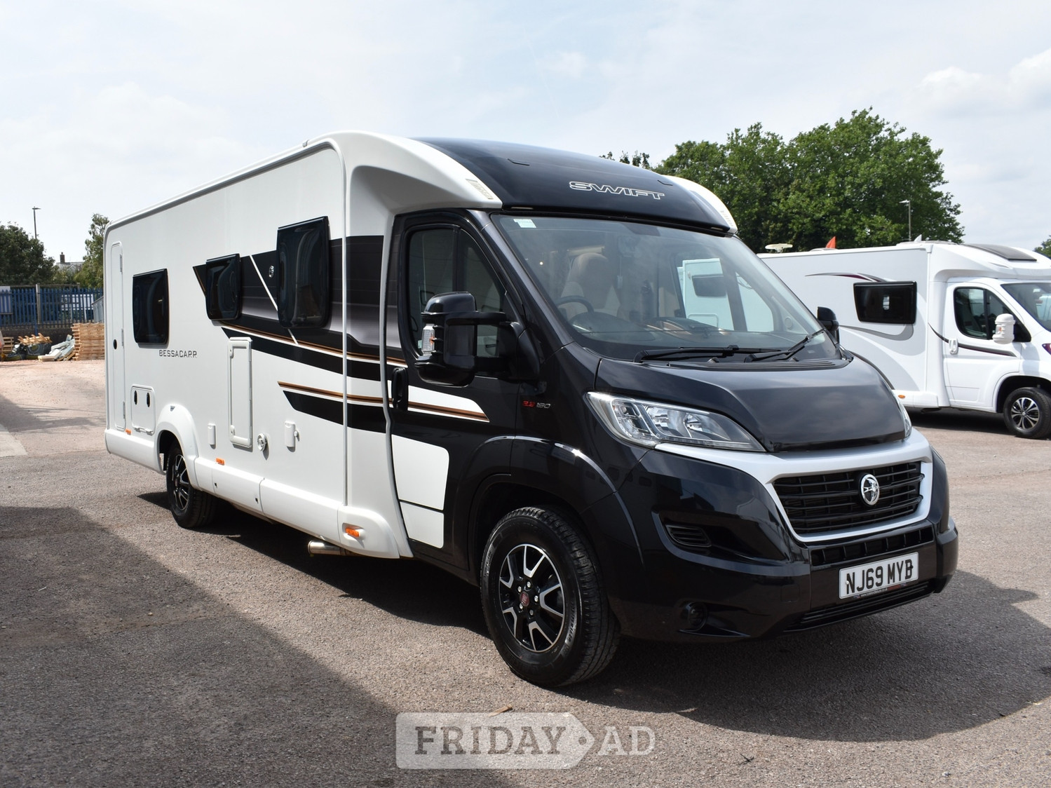 Bessacarr 574 2019 - Motorhomes & Caravans in Coleford