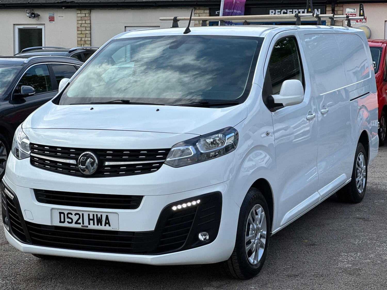 [ berth ]Vauxhall Vivaro