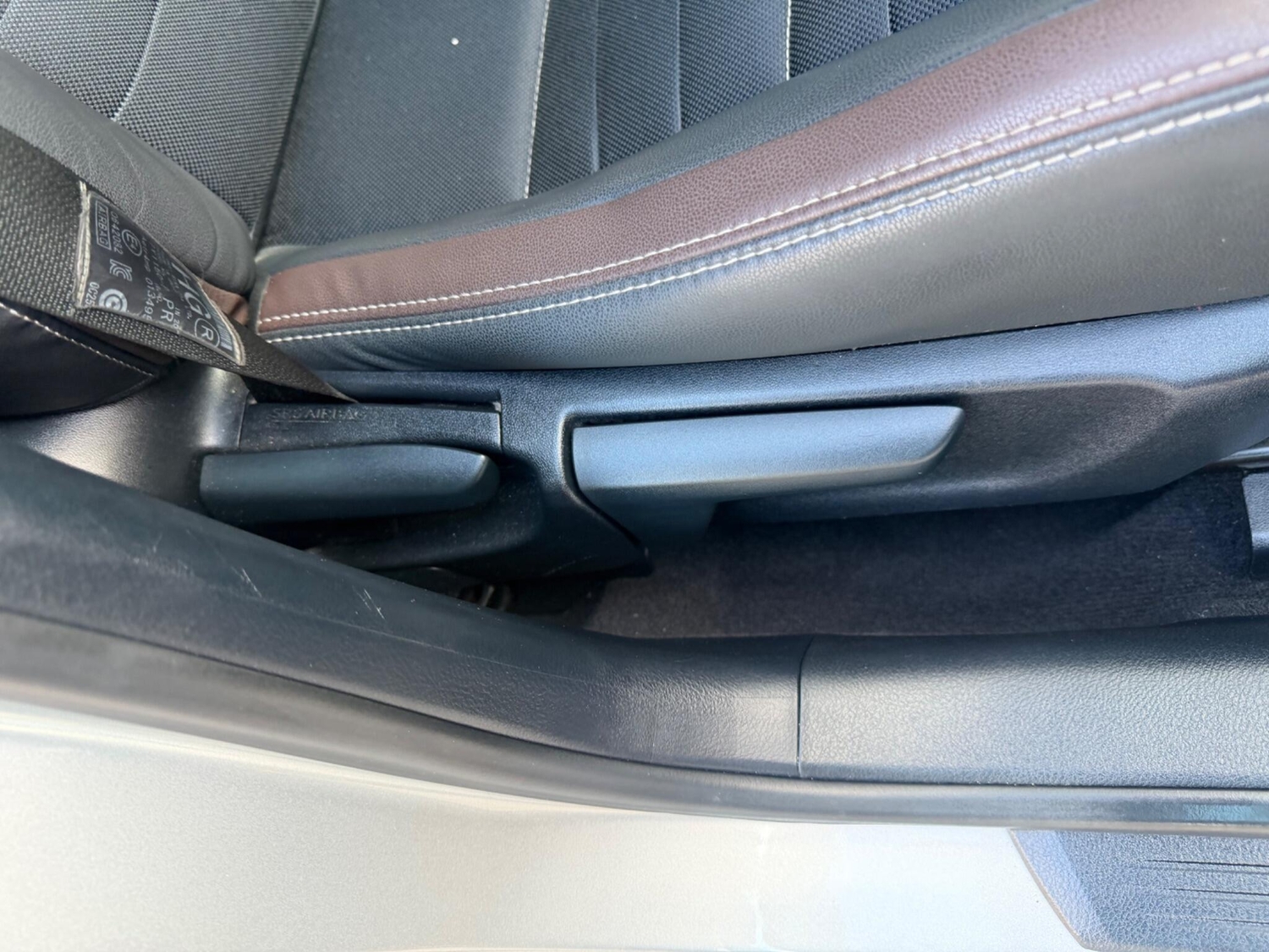 Lexus IS 2019 - Cars