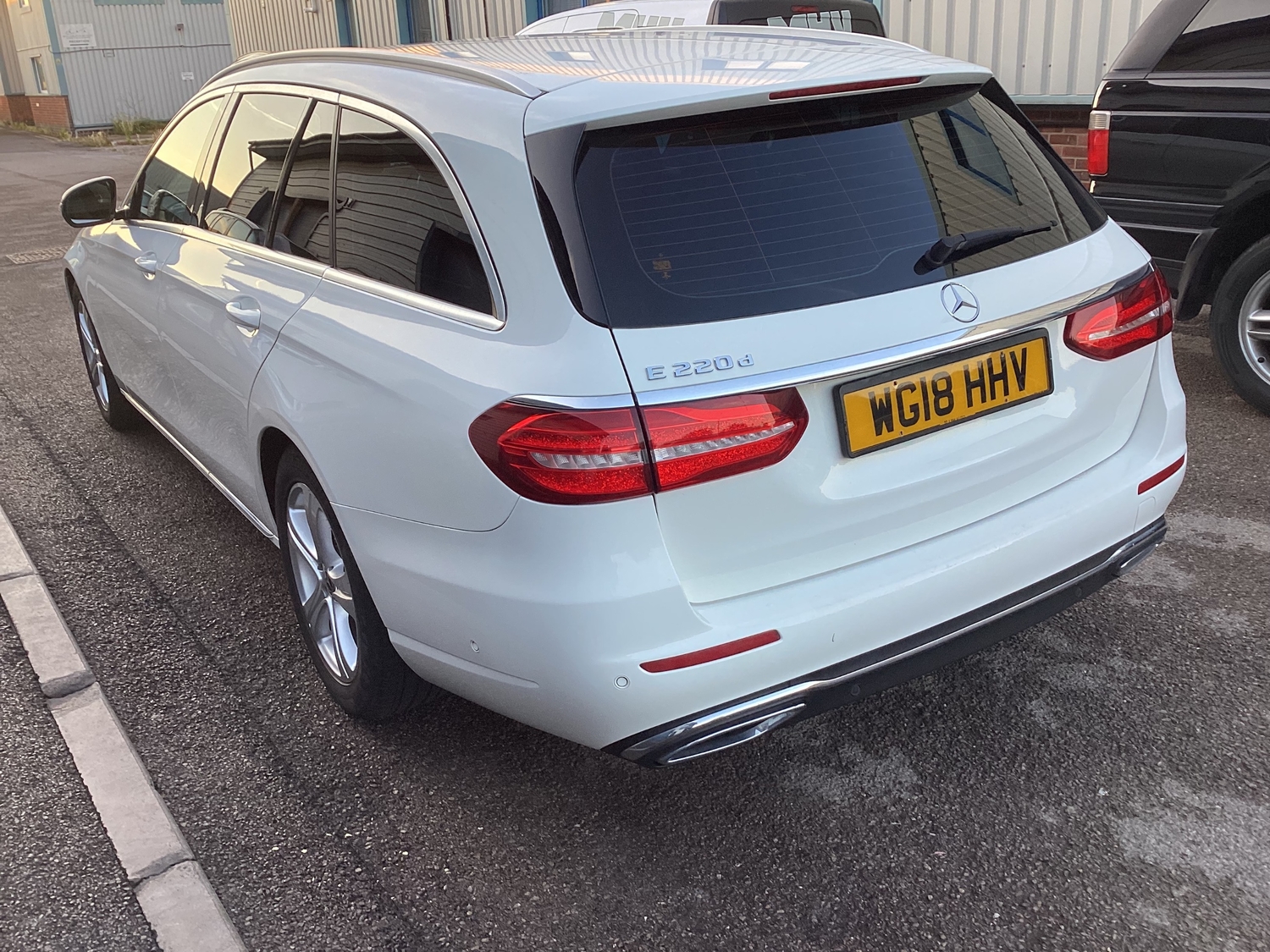 [ berth ]Mercedes-Benz E Class