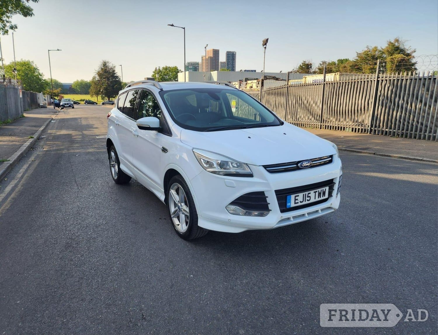 Ford Kuga 2015 in Wembley