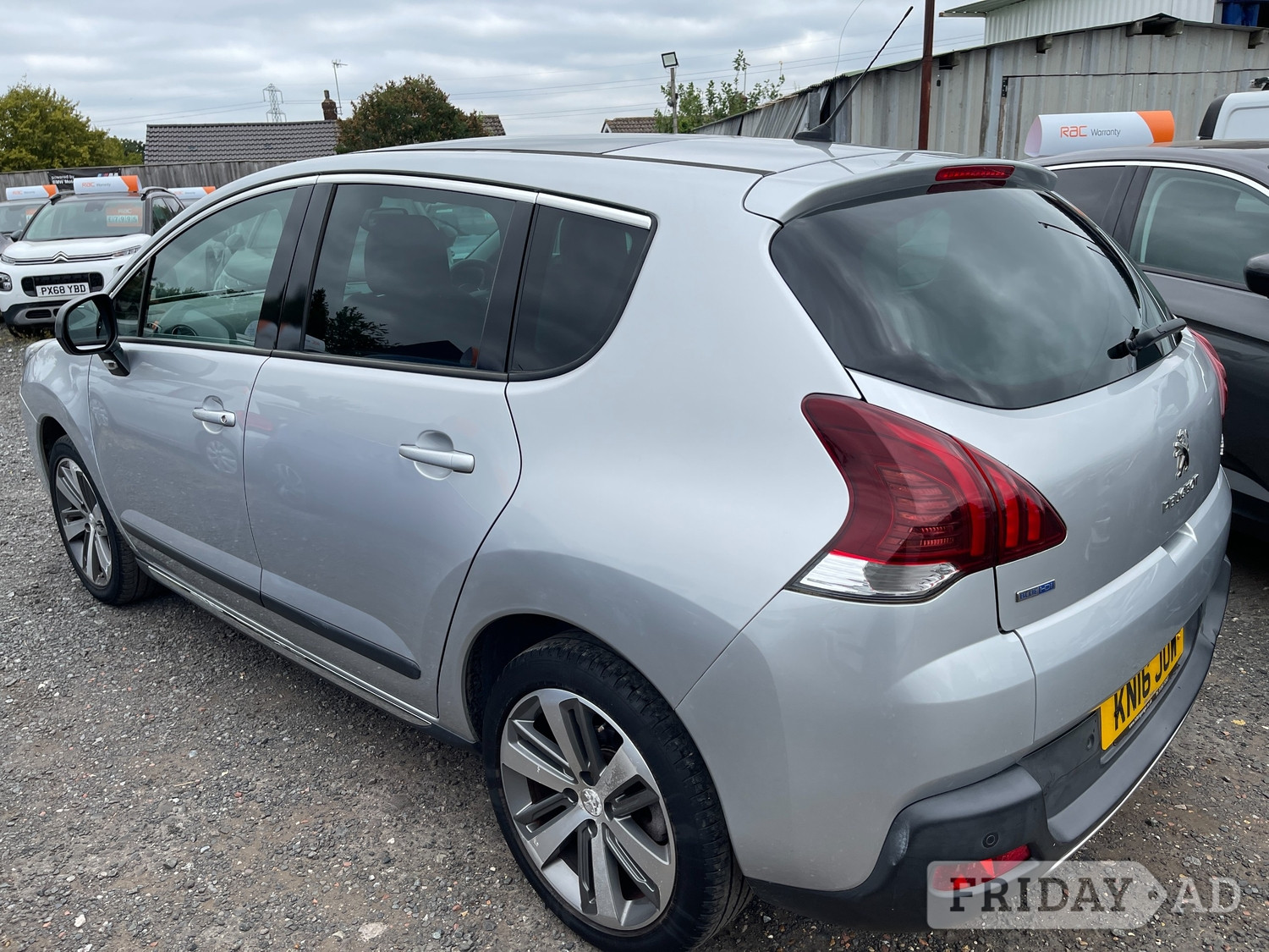 Peugeot 3008 2016 - Cars in Oldbury